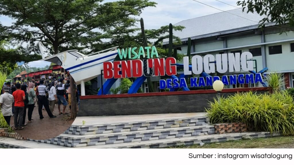 Bendungan Logung Diserbu Wisatawan Di Awal Tahun, Hujan Tak Surutkan Antusiasme Pengunjung