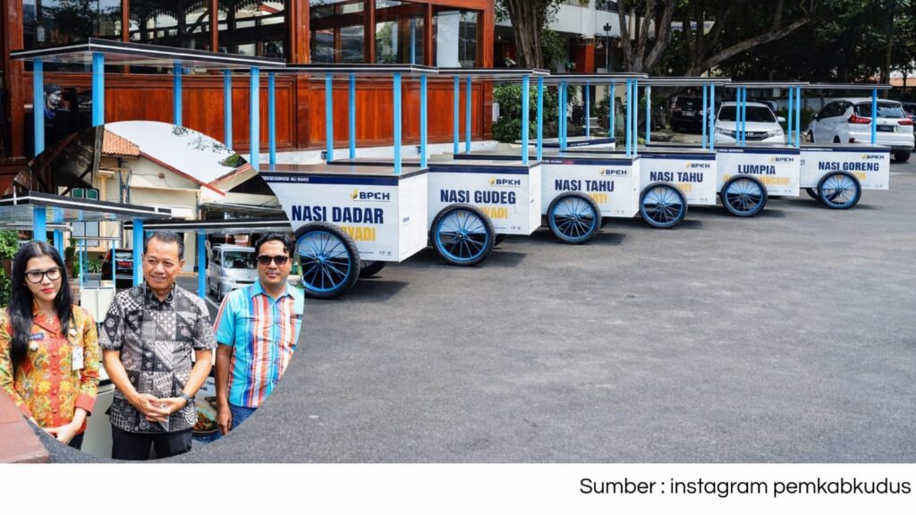 Bantuan Gerobak Dan Tenda Dorong Penguatan Ekonomi Rakyat PKL Kudus